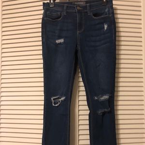 Dark wash skinny blue jeans from Francesca’s